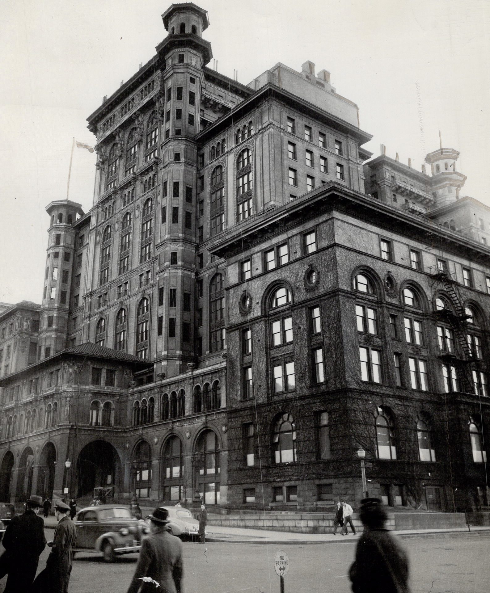 Old Vancouver Hotel